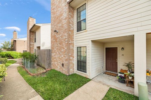 apt-38-10912 Gulf Fwy, Houston, TX, 77034-2426 | Card Image