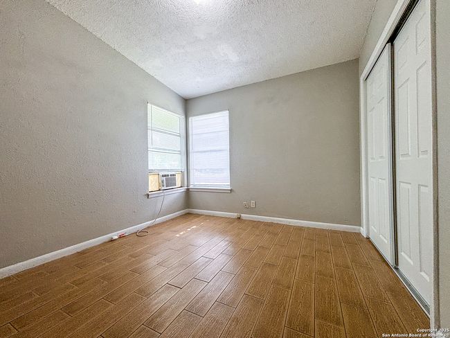 319 Hialeah Ave, House other with 2 bedrooms, 1 bathrooms and null parking in San Antonio TX | Image 13