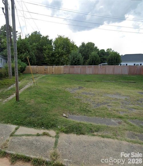 1505 S Marietta St, Gastonia, NC, 28054-5429 | Card Image