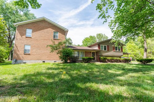 7846 Saint Andrews Church Rd, Louisville, KY, 40214-3853 | Card Image