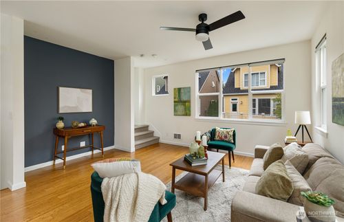 10-346 Wyatt Way Ne, Bainbridge Island, WA, 98110-1842 | Card Image