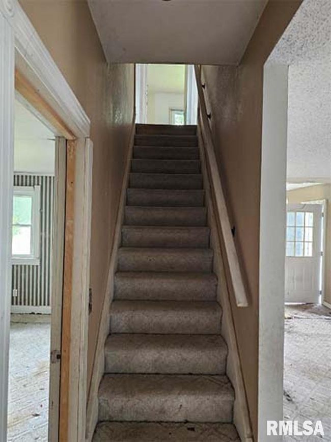 113 S Franklin St, House other with 5 bedrooms, 2 bathrooms and null parking in Camp Point IL | Image 8