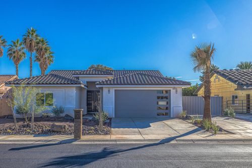 68945 Durango Rd, Cathedral City, CA, 92234-3898 | Card Image