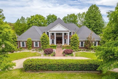 2081 Mossy Oak Cir, Clarksville, TN, 37043-5899 | Card Image