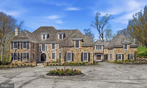 1300 Valley Rd, VILLANOVA, PA, 19085-2133 | Card Image