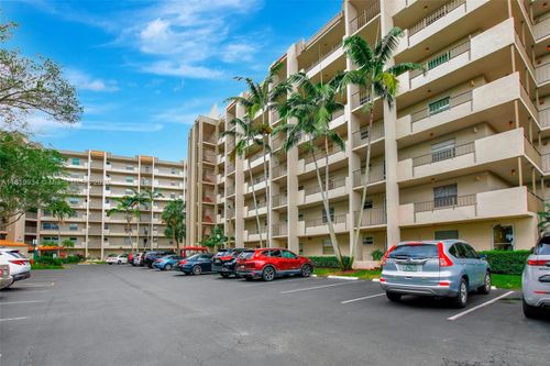 apt-103d-3930 Inverrary Blvd, Lauderhill, FL, 33319-4305 | Card Image