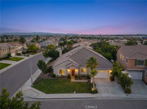 6383 Emerald Ridge Way, Jurupa Valley, CA, 91752-3493 | Card Image