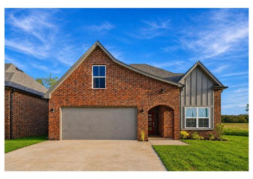 209 W Broadway St, Owasso, OK, 74055-2925 | Card Image