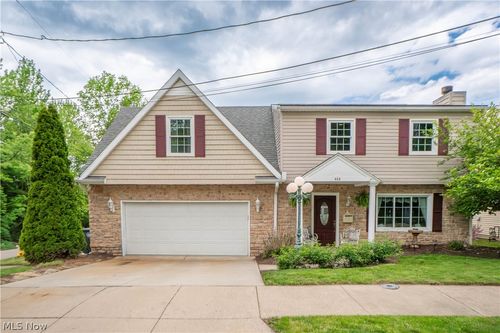 484 Stull Avenue, Akron, OH, 44312 | Card Image