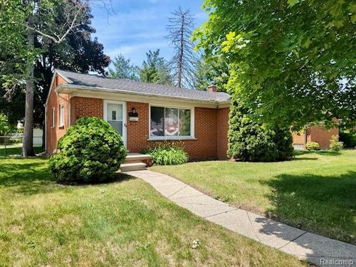 21307 Le Fever Avenue, Warren, MI, 48091 | Card Image