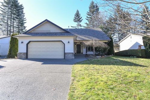 2445 Valley View Dr, Courtenay, BC, V9N8S5 | Card Image