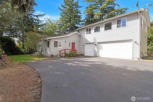 32711 Hamilton Cemetery Rd, Sedro Woolley, WA, 98284-9069 | Card Image