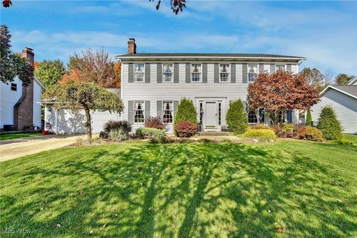 3123 Killingworth Ln, Twinsburg, OH, 44087-2645 | Card Image