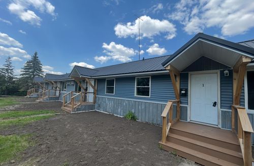 605 Carlson Pl, Henning, MN, 56551-4128 | Card Image