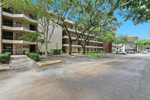 apt-407-10501 W Broward Blvd, Plantation, FL, 33324-2145 | Card Image