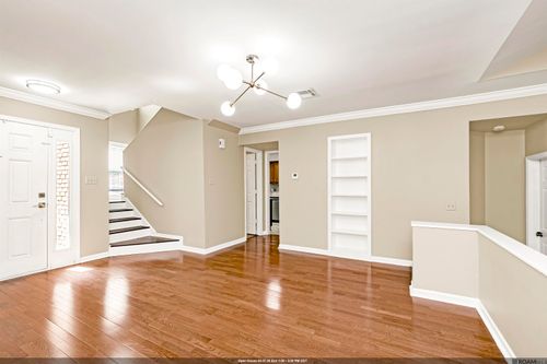 33-d-7955 Jefferson Place Blvd, Baton Rouge, LA, 70809-7688 | Card Image
