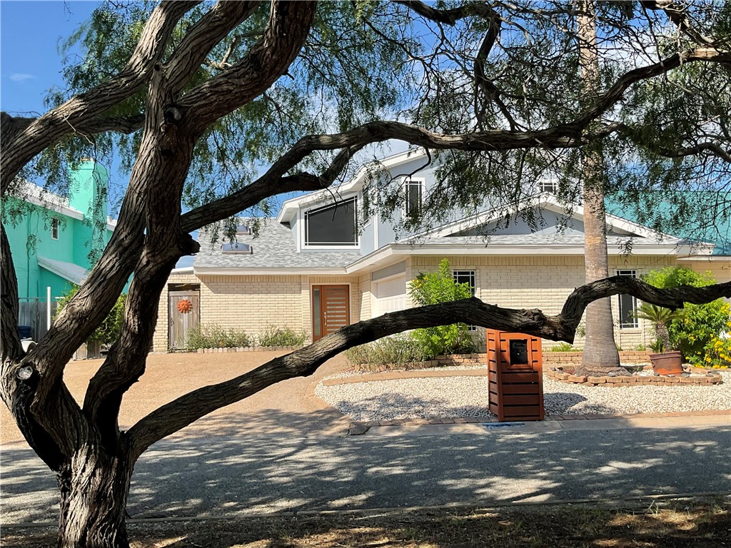 Primavera Dr, Corpus Christi, TX 78418