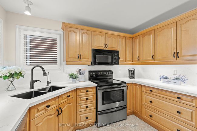2409 Norland Dr, House other with 4 bedrooms, 4 bathrooms and 2 parking in Burlington ON | Image 18