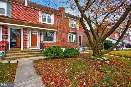 1062 Taylor Dr, FOLCROFT, PA, 19032-1525 | Card Image