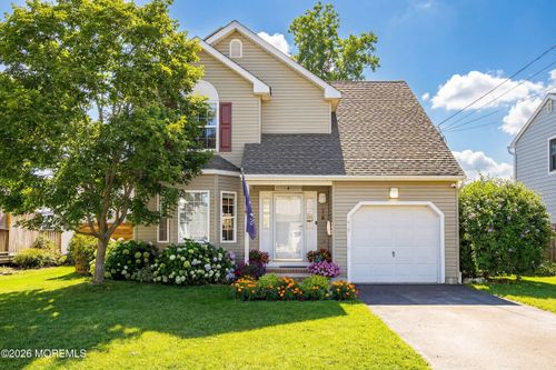 619 Woodland Ave, Brielle, NJ, 08730-1824 | Card Image