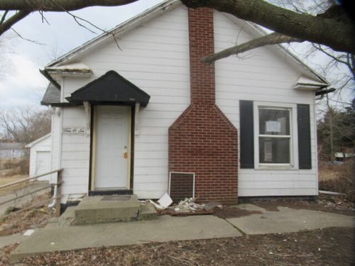 106 S State St, Danville, IL, 61832-6124 | Card Image