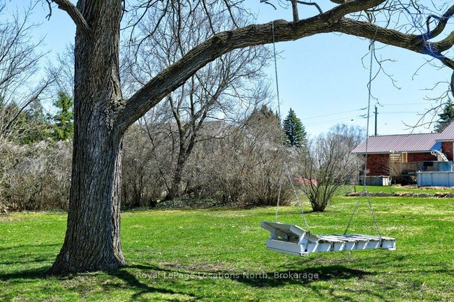 35 Caroline St E, House other with 2 bedrooms, 2 bathrooms and 3 parking in Creemore ON | Image 34