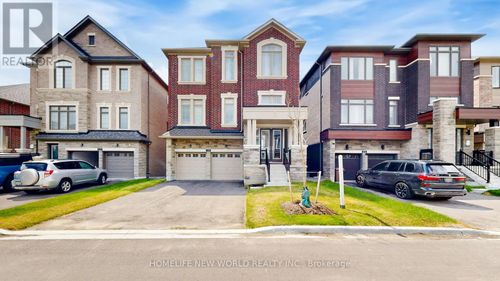 19 Ahchie Crt, Maple, ON, L6A5E5 | Card Image