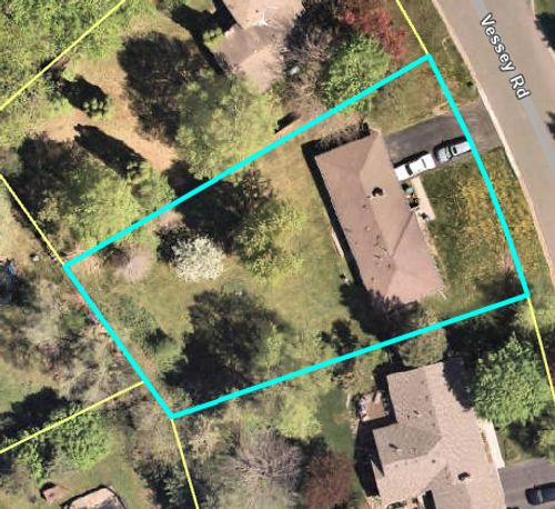 10542 Vessey Rd, Bloomington, MN, 55437-2756 | Card Image