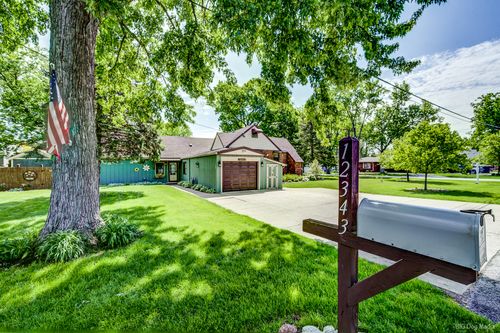 12343 S 70th Avenue, Palos Heights, IL, 60463 | Card Image