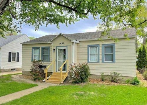 1652 Bertch Avenue, Waterloo, IA, 50702 | Card Image