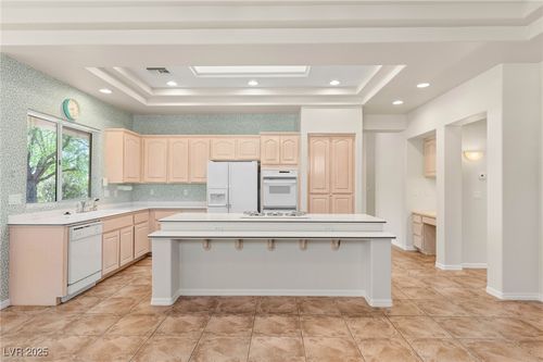 10548 Findlay Ave, Las Vegas, NV, 89134-5215 | Card Image