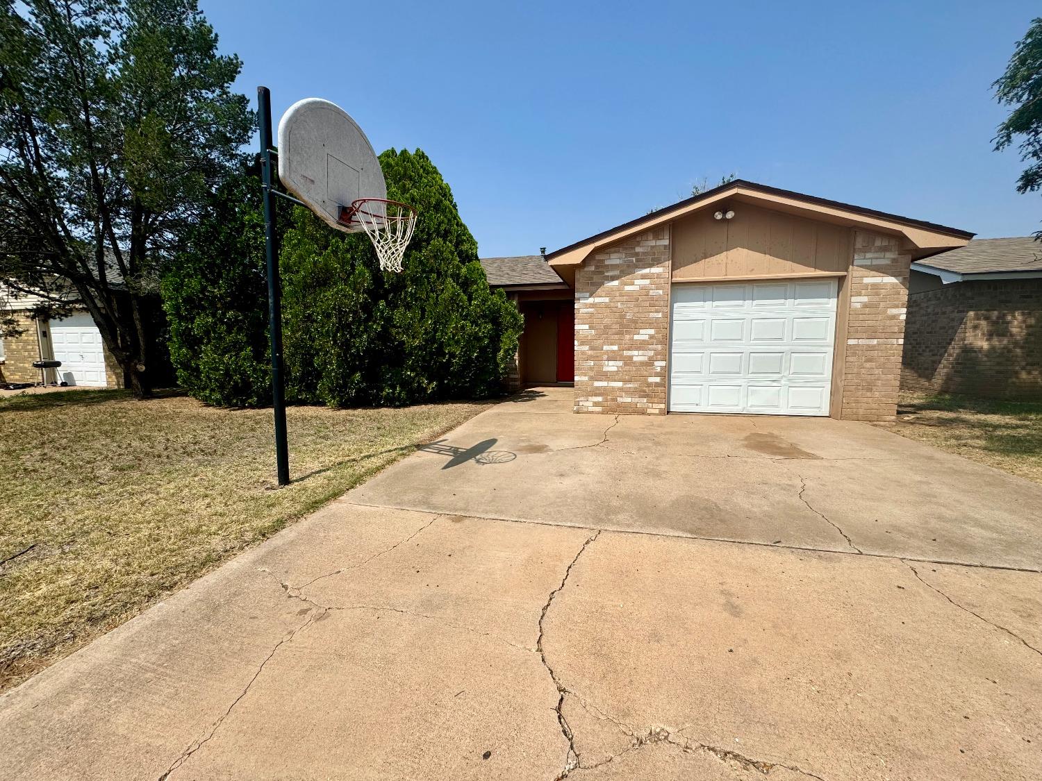 Norwich Ave, Lubbock, TX 79407