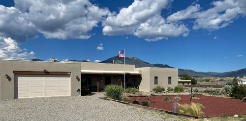 19 Calle Emelina, El Prado, NM, 87529-6003 | Card Image