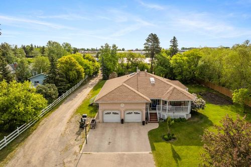 5631 49 Avenue, Olds, AB, T4H1G5 | Card Image