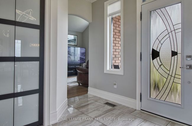 5387 Sutter Creek Dr, House other with 3 bedrooms, 2 bathrooms and 10 parking in Gores Landing ON | Image 16