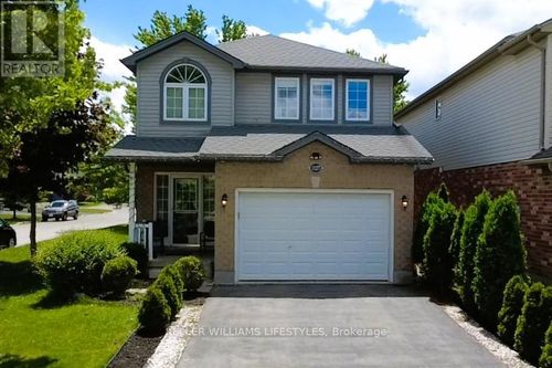 1127 Foxhunt Rd, London, ON, N6G0C3 | Card Image