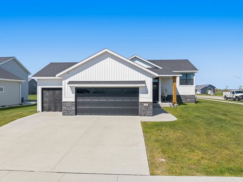 1105 14th Ave Nw, Kasson, MN, 55944-2615 | Card Image