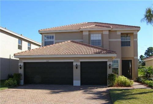 2009 Grey Falcon Cir Sw, Vero Beach, FL, 32962-8616 | Card Image