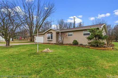 6256 State Rd, Vassar, MI, 48768-9276 | Card Image