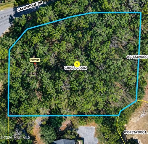 2 Lakeshore Dr, Wagram, NC, 28396 | Card Image