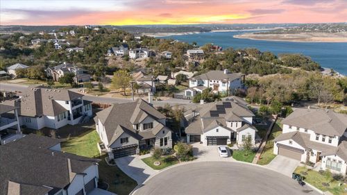 68-19302 Summit Glory Trl, Spicewood, TX, 78669-2096 | Card Image