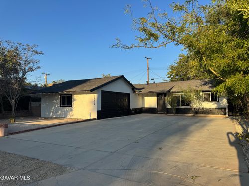 38634 Carolside Ave, Palmdale, CA, 93550-3615 | Card Image