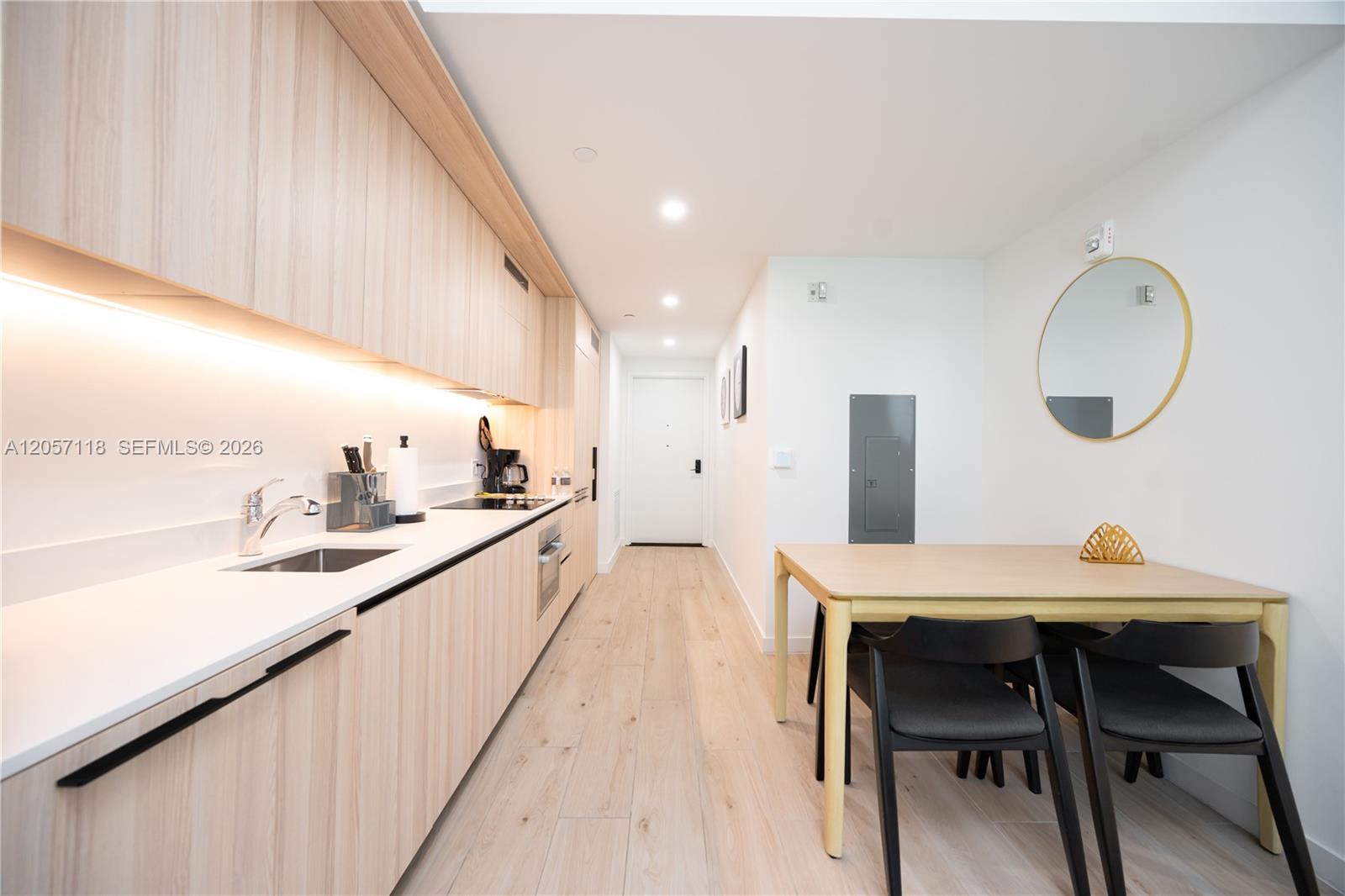 Residential Lease in Miami 3