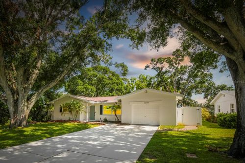 11779 82nd Ter, SEMINOLE, FL, 33772-4029 | Card Image