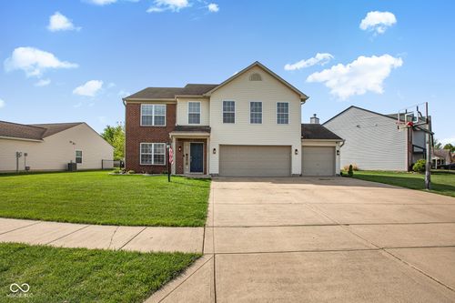 1325 Pamela Dr, Franklin, IN, 46131-7028 | Card Image