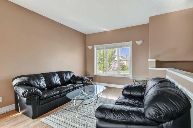 12301 Crystal Lake Dr, House detached with 4 bedrooms, 3 bathrooms and 6 parking in Grande Prairie AB | Image 5