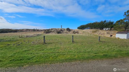 28255 I Ln, Ocean Park, WA, 98640-4942 | Card Image