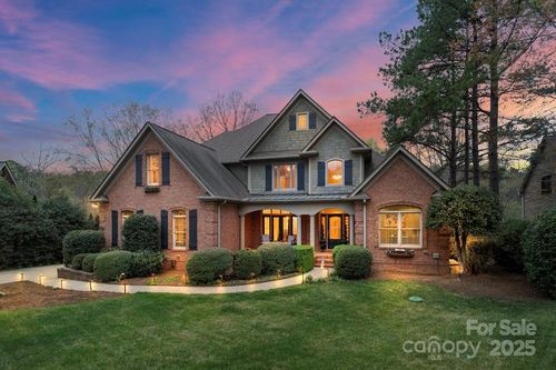 8915 Linden Grove Ct, Sherrills Ford, NC, 28673-3007 | Card Image