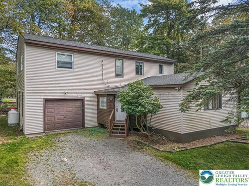 7175 Mountain Dr, Tobyhanna, PA, 18466-3559 | Card Image
