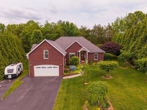 274 Landmark Cir, Sparta, TN, 38583-6590 | Card Image